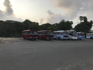 Автобусы на Шри Ланке. Фото в Галле